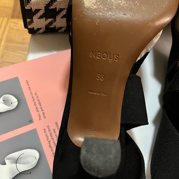 Authentic Neous Avior Heels - Picture 11 of 14
